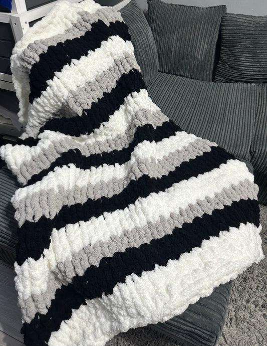 Hand knitted chunky blanket