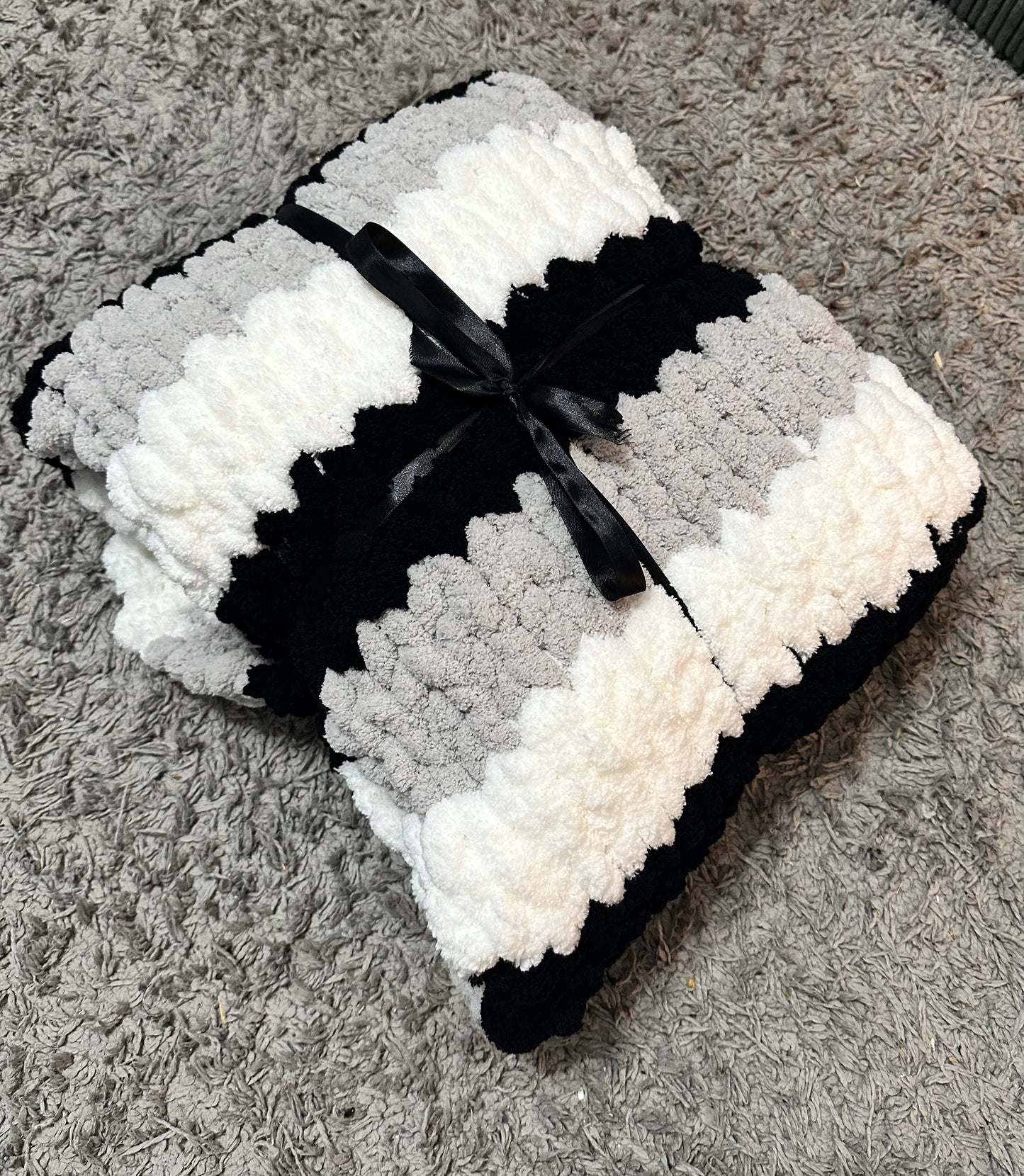 Hand knitted chunky blanket